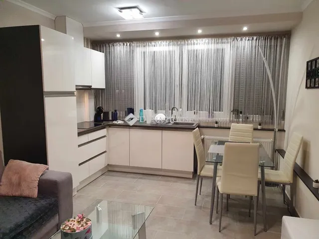 Kiadó lakás Pécs 57 nm