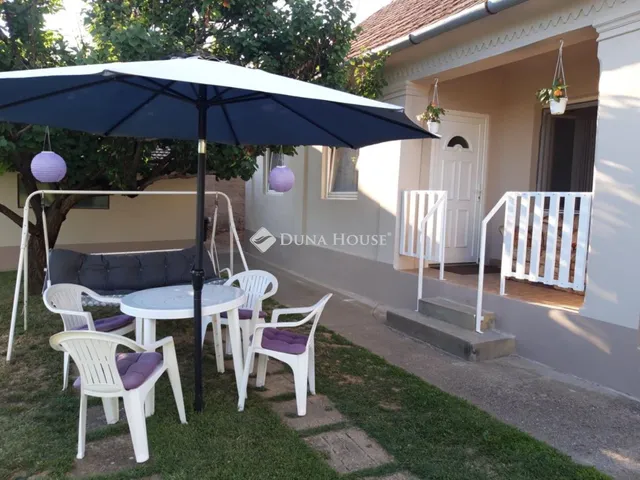 Eladó ház Siklós, Vujicsics Tihamér utca 55 nm