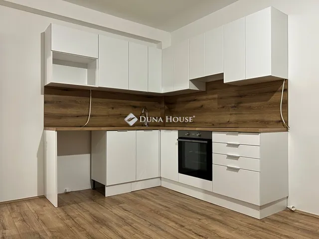 Eladó lakás Pécs 54 nm