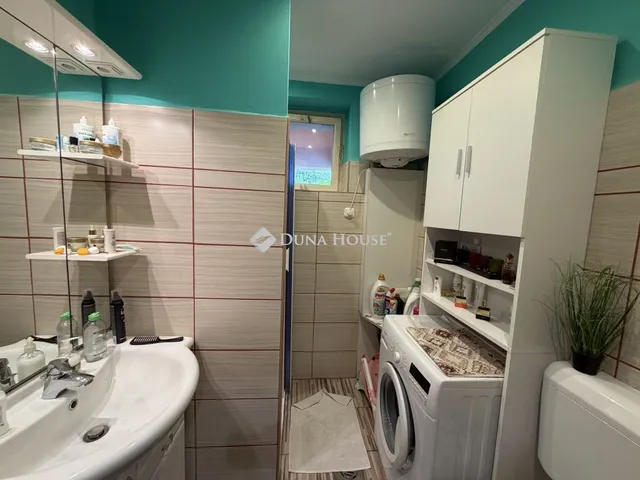 Eladó lakás Pécs, Megyeri út 85 nm