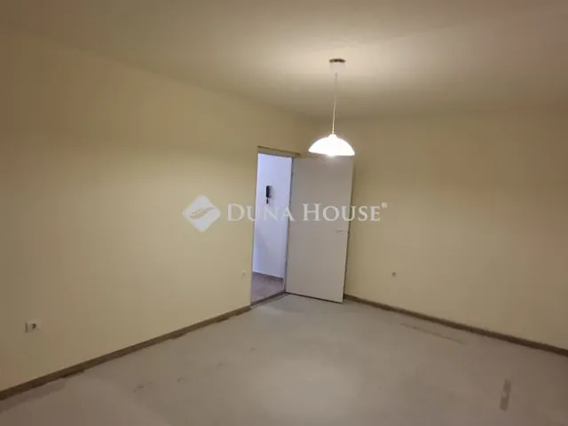 Eladó lakás Pécs 57 nm