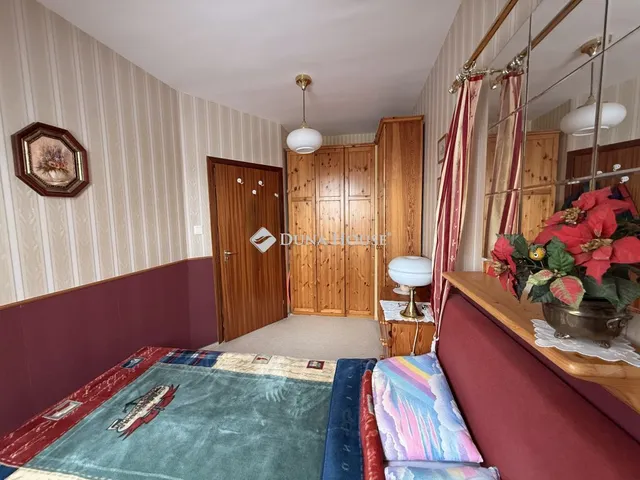 Eladó lakás Pécs 57 nm