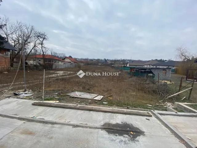 Eladó telek Erdőkertes 2166 nm