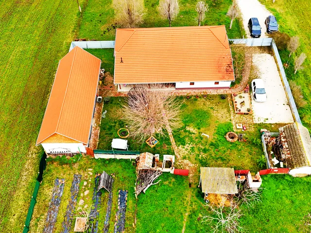 Eladó mezőgazdasági ingatlan Csongrád 125 nm