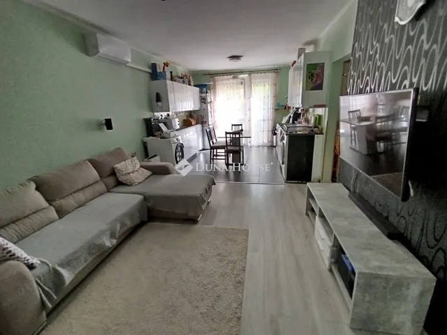 Eladó lakás Budapest XV. kerület 68 nm