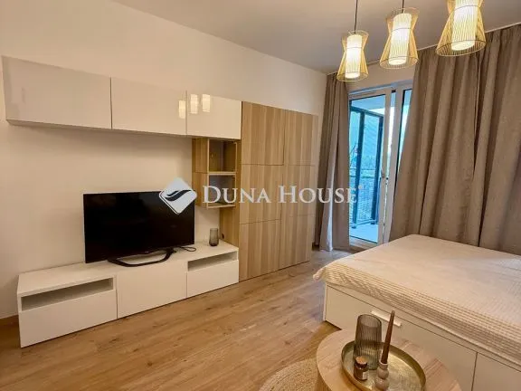 Eladó lakás Budapest III. kerület, Bogdáni út 28 nm