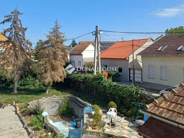 Eladó ház Budapest XV. kerület 180 nm