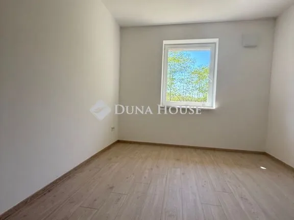 Eladó ház Nagytarcsa 134 nm