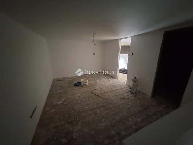 Eladó kereskedelmi és ipari ingatlan Budapest XIII. kerület 60 nm