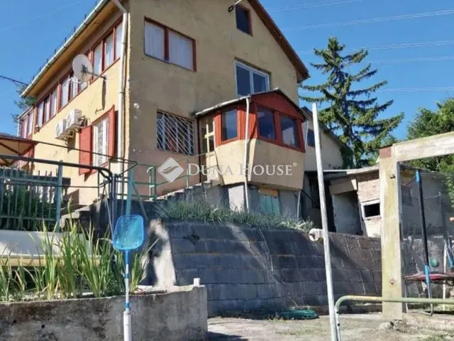 Eladó ház Budakalász 122 nm