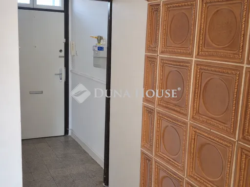 Eladó lakás Budapest IV. kerület, Attila utca 37 nm