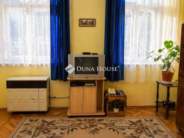 Eladó lakás Budapest IV. kerület, Csokonai utca 31 nm