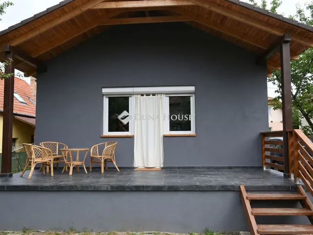 Eladó ház Veresegyház, Szegfű utca 100 nm