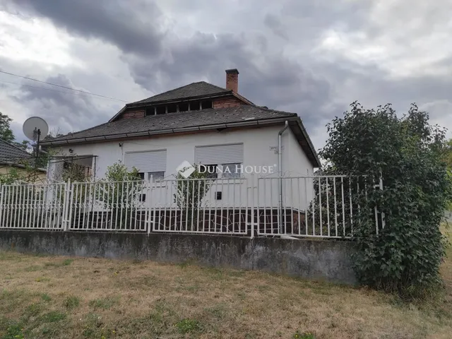 Eladó ház Bátonyterenye, Könyves Kálmán út 67 nm