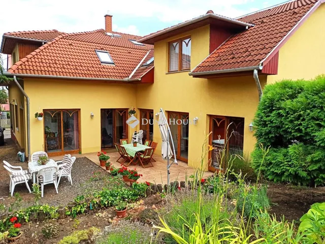 Eladó ház Eger 250 nm