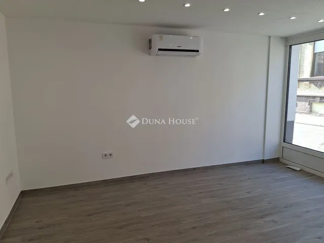 Kiadó kereskedelmi és ipari ingatlan Gyöngyös 24 nm