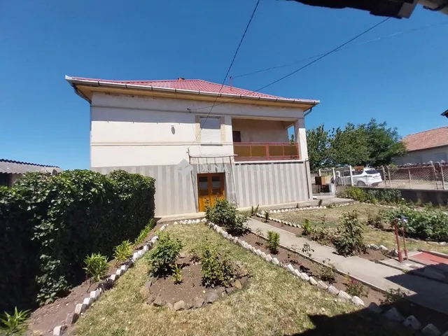 Eladó ház Gyöngyöstarján 150 nm