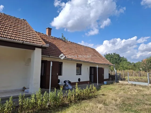 Eladó ház Atkár 115 nm