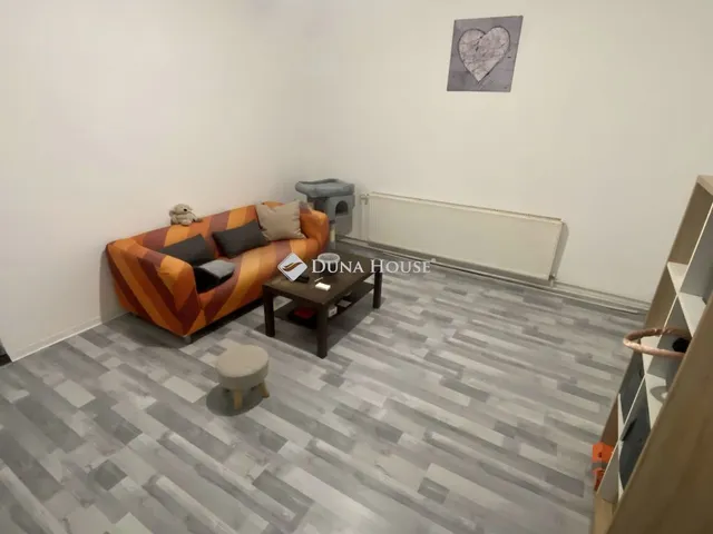 Eladó ház Hatvan 125 nm