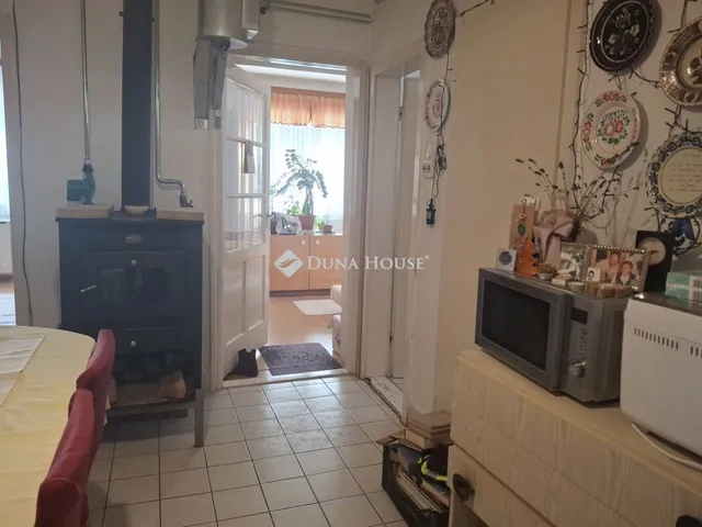 Eladó ház Gyöngyöshalász 75 nm