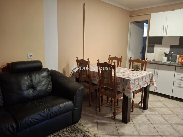 Eladó ház Atkár 82 nm