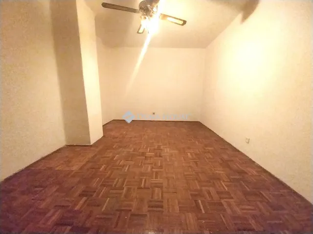 Eladó lakás Gyöngyös, Lokodi János utca 38 nm