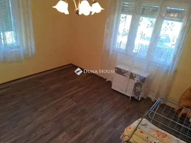 Eladó ház Tarnazsadány 83 nm