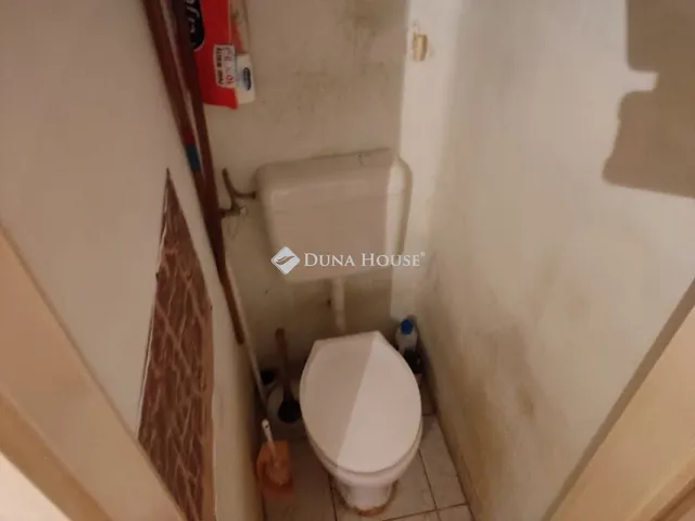 Eladó ház Gyöngyös, Kakastánc utca 60 nm