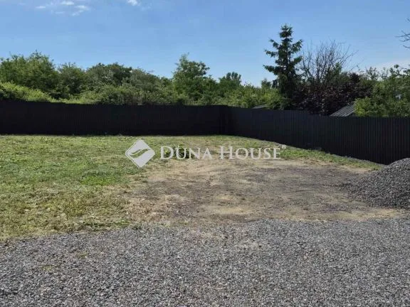 Eladó telek Markaz 812 nm