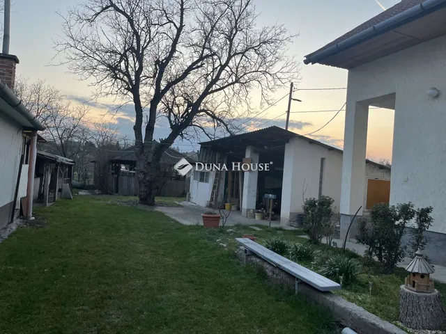 Eladó ház Nagyréde 120 nm