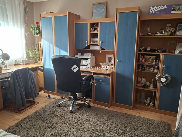 Eladó ház Csány 160 nm