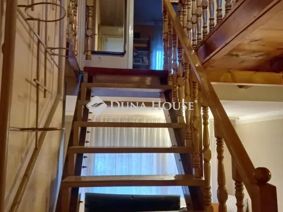 Eladó lakás Gyöngyös 71 nm