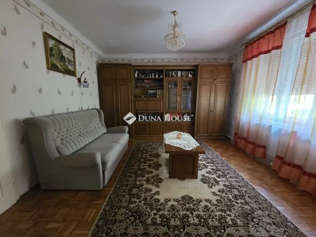 Eladó ház Lőrinci 134 nm