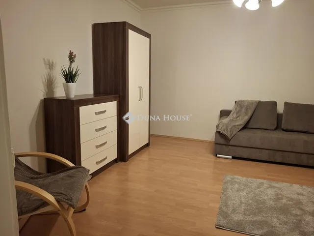 1 kambarių butas, 43 m²