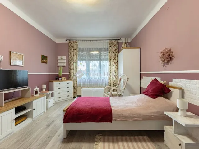 Eladó ház Budapest XVIII. kerület 258 nm