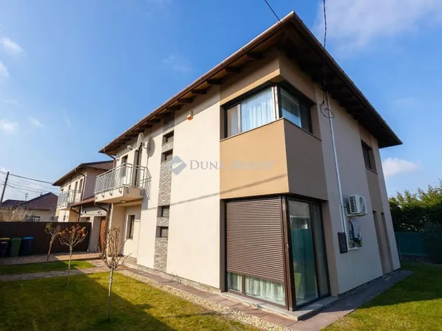 Eladó ház Budapest XVIII. kerület, Muraköz utca 130 nm