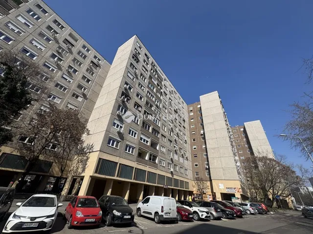 Eladó lakás Budapest III. kerület 66 nm