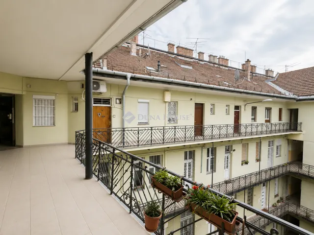 Eladó lakás Budapest II. kerület 110 nm
