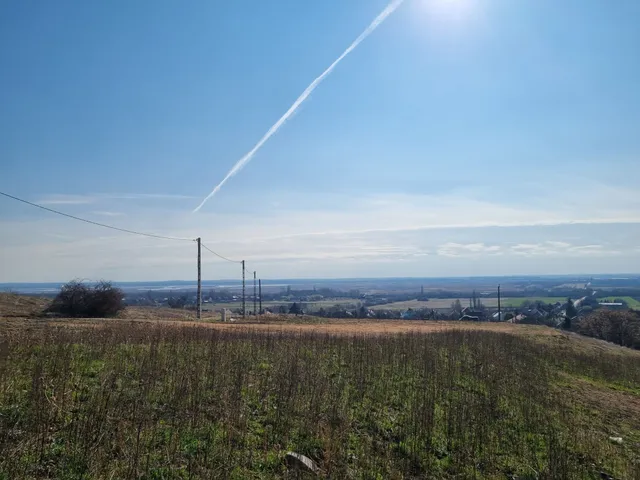 Eladó telek Pákozd 964 nm