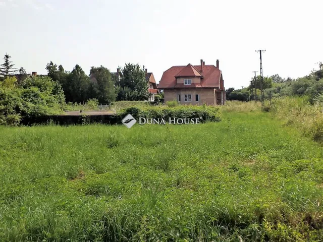 Eladó telek Gárdony 855 nm