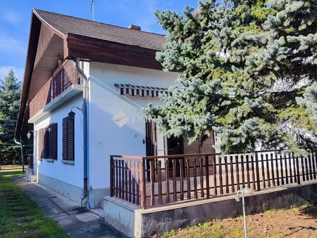 Eladó üdülő és hétvégi ház Gárdony 90 nm