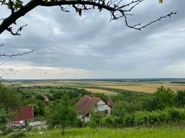 Eladó telek Pázmánd 2330 nm