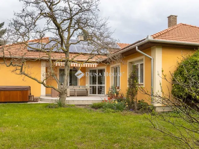 Eladó ház Gárdony 194 nm