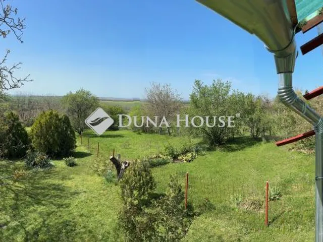 Eladó üdülő és hétvégi ház Füle 44 nm