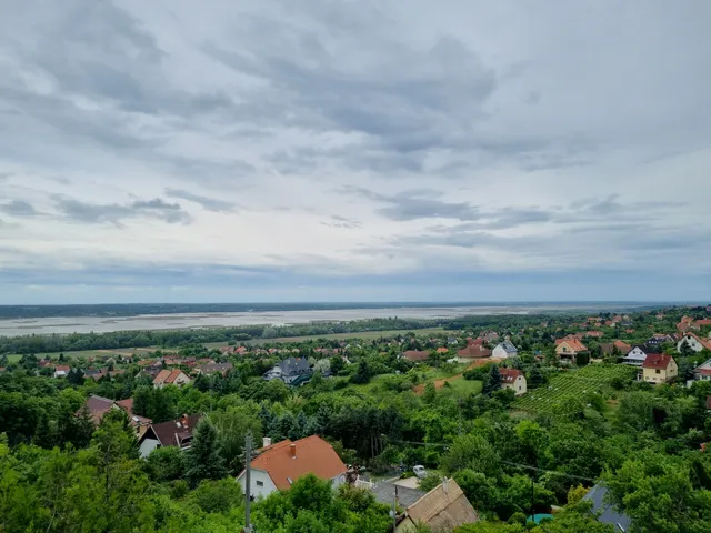 Eladó üdülő és hétvégi ház Velence 82 nm