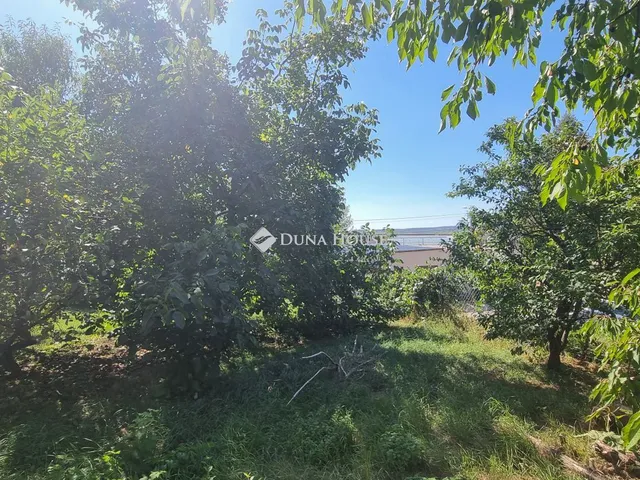 Eladó telek Velence 538 nm