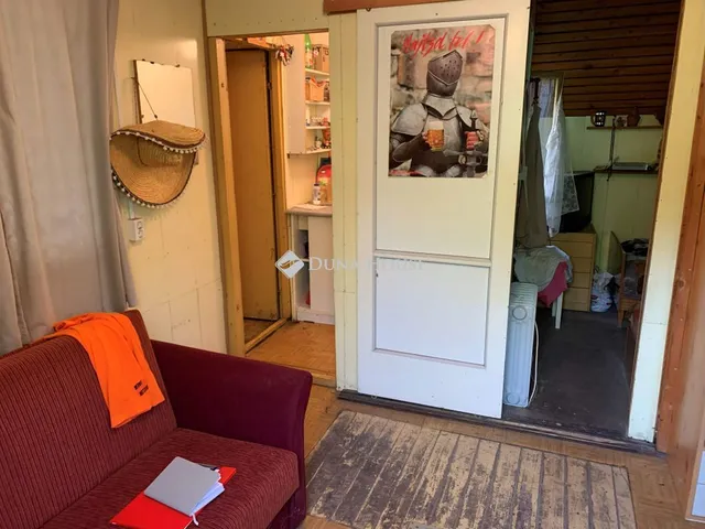 Eladó telek Gárdony 975 nm