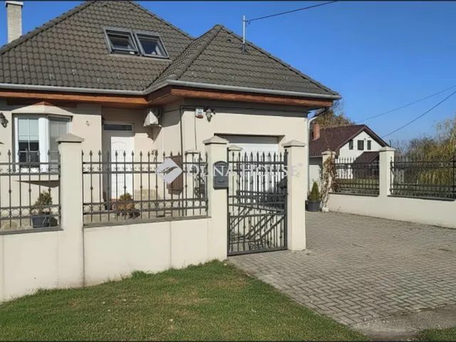 Eladó ház Gárdony 165 nm