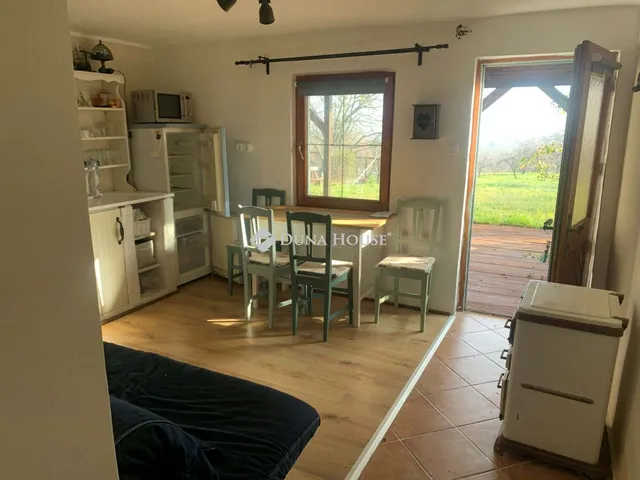 Eladó üdülő és hétvégi ház Pákozd 25 nm