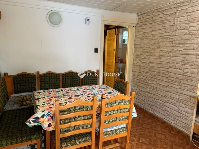 Eladó ház Velence 40 nm